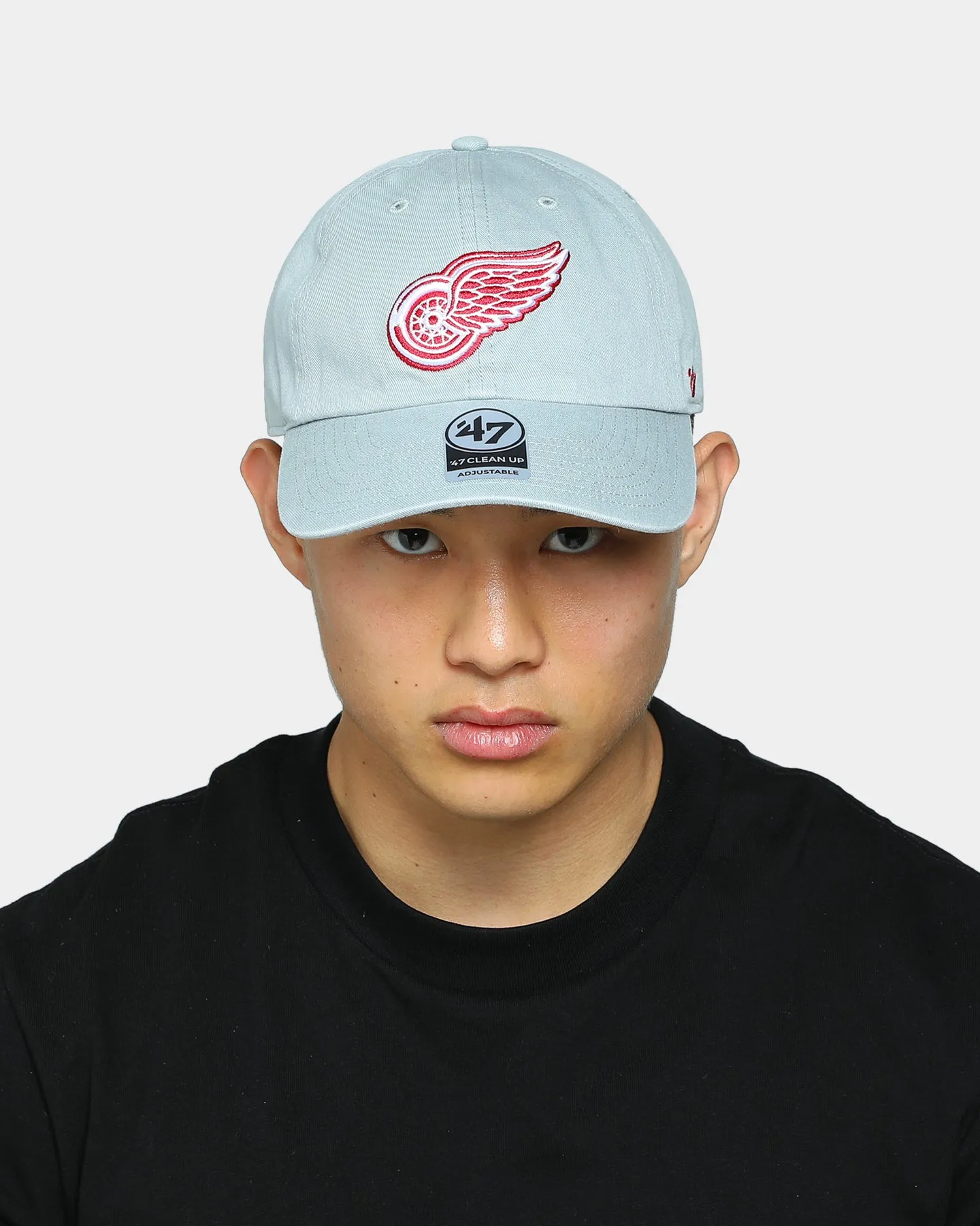 47 Brand Men's Detroit Red Wings Clean Up Strapback Grey