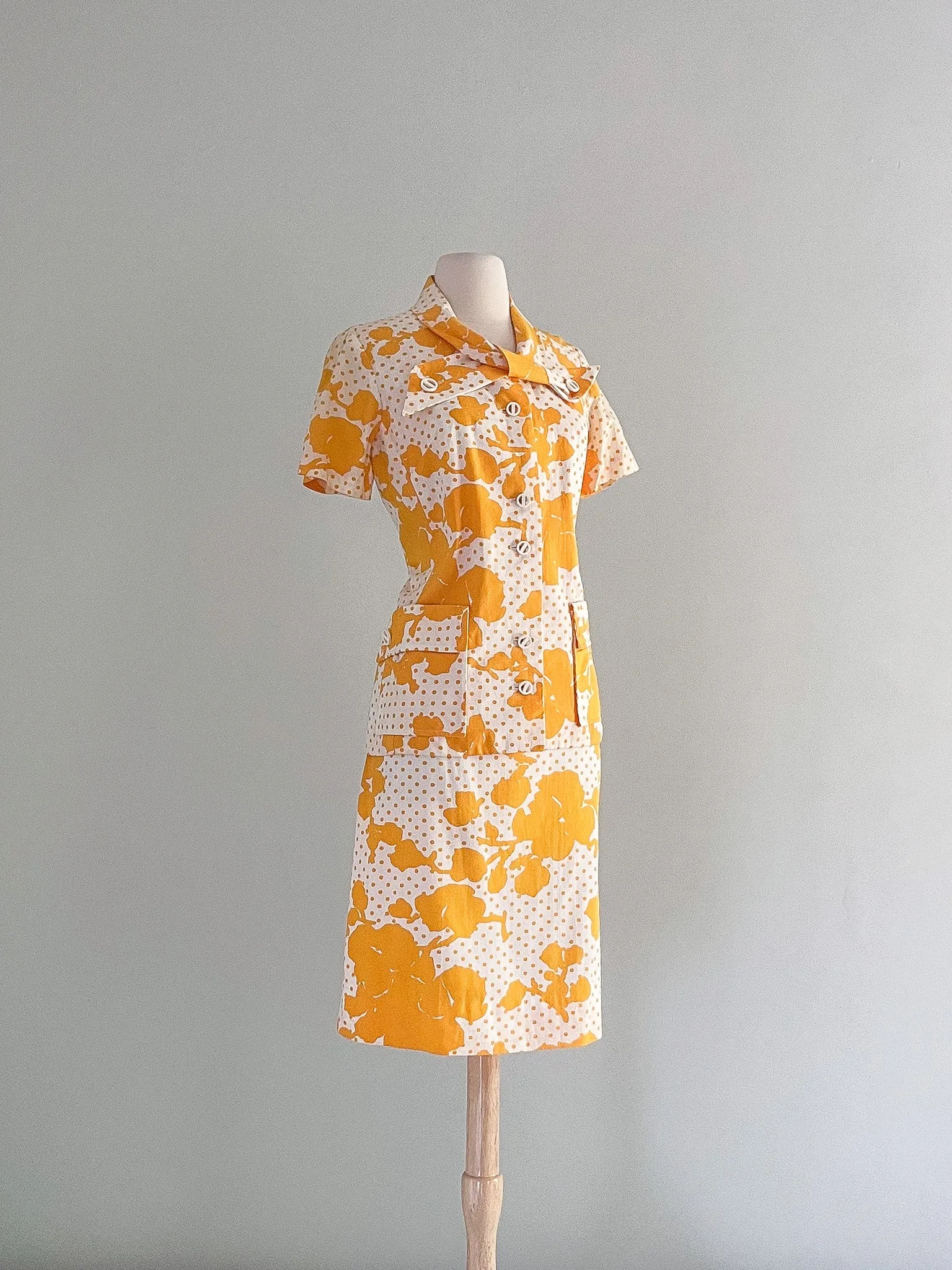 Adorable 1960's Marigold Yellow Summer Two Piece Set / Sz M